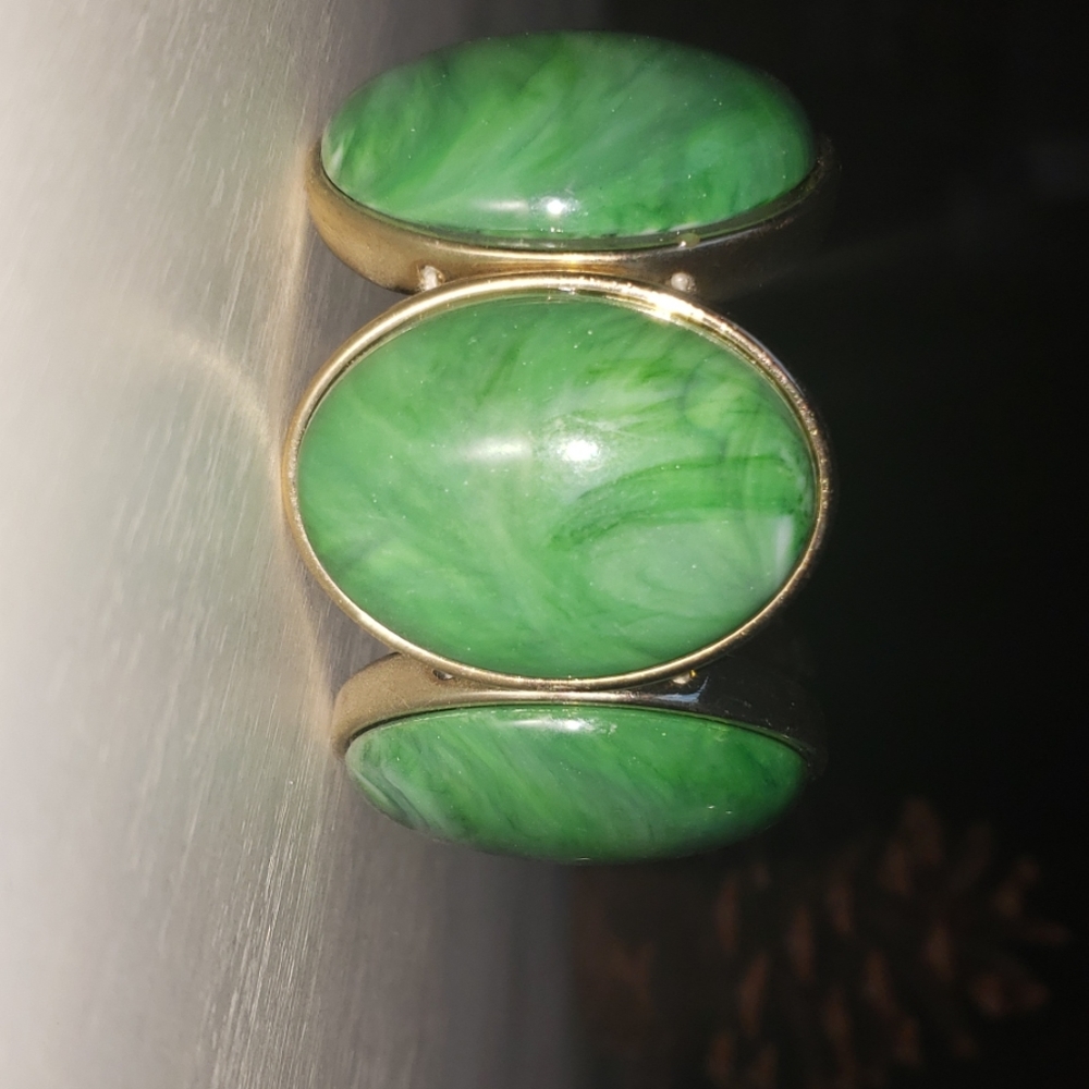 Green faux gemstone hand made bracelet